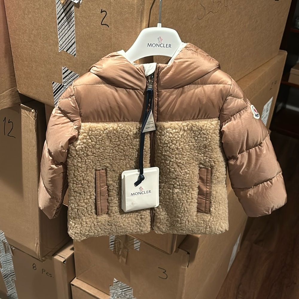 Brown Moncler Amin Giubbotto Vest/coat Kids Size 12/18